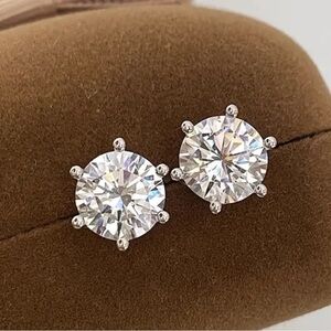 1 Carat Diamond, Simulated 6mm Cubic Zirconia Stud, Silver plated Earrings